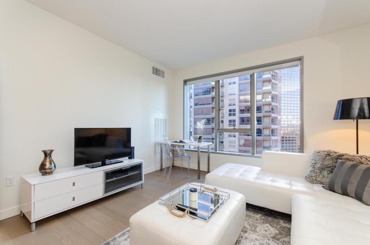 Cityscape Luxury Tower One Bedroom *